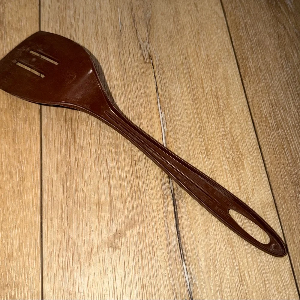 ENSAR Corp 2 Slot VTG Brown Nylon Slotted Spatula Flipper Turner Kitchen Cooking